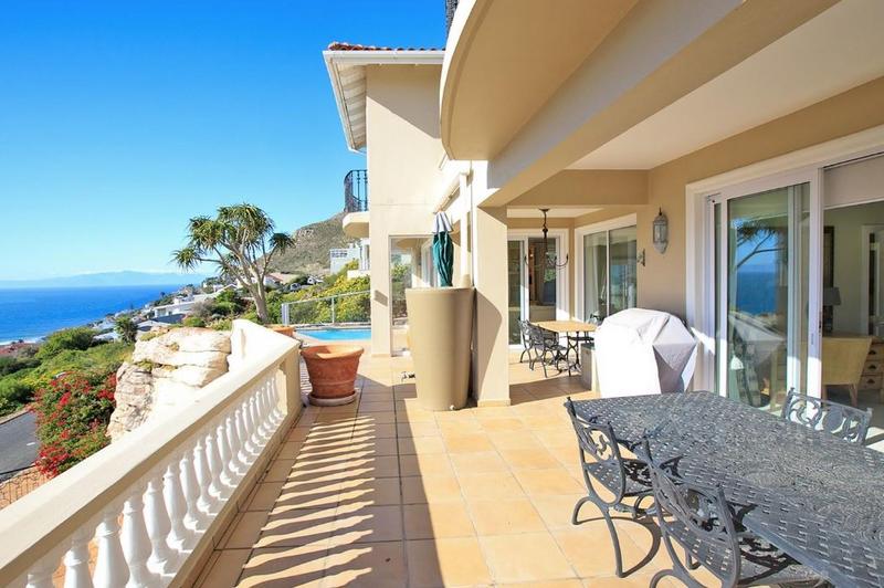 4 Bedroom Property for Sale in Fish Hoek Western Cape